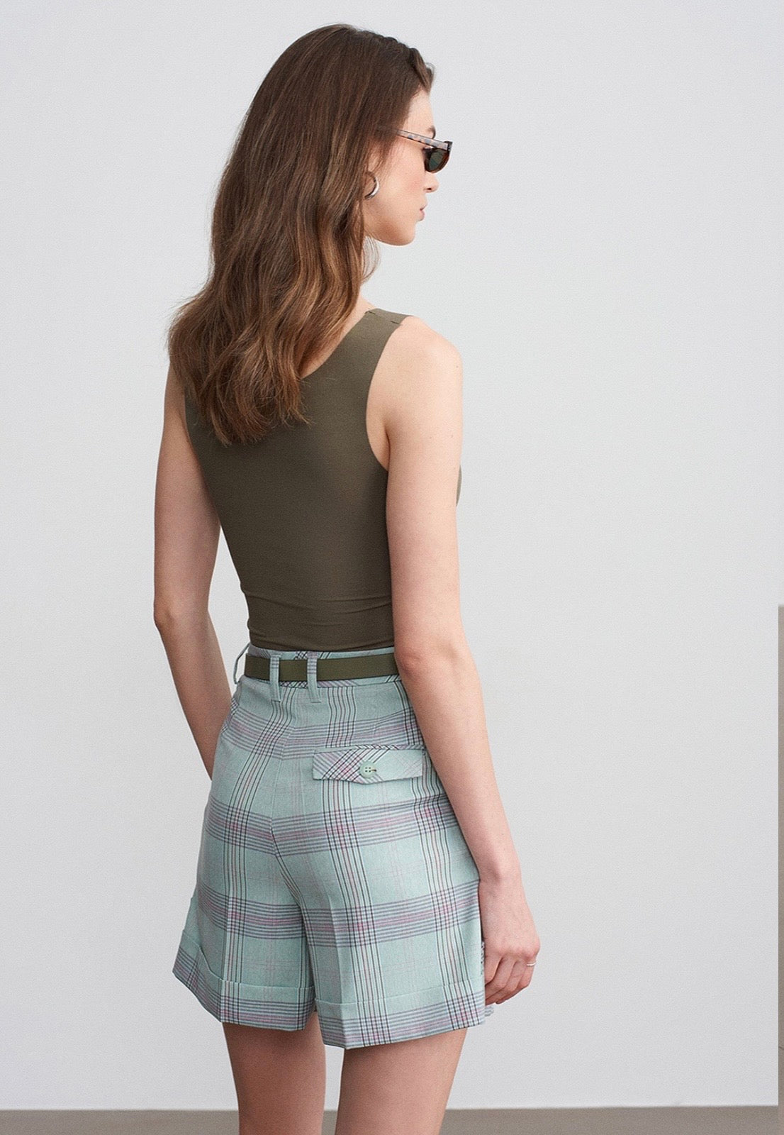 Olive Dilvin basic top