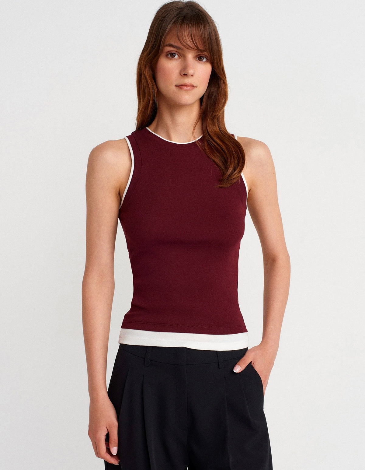 Bordeaux Sleeveless Tank Top With White Trim