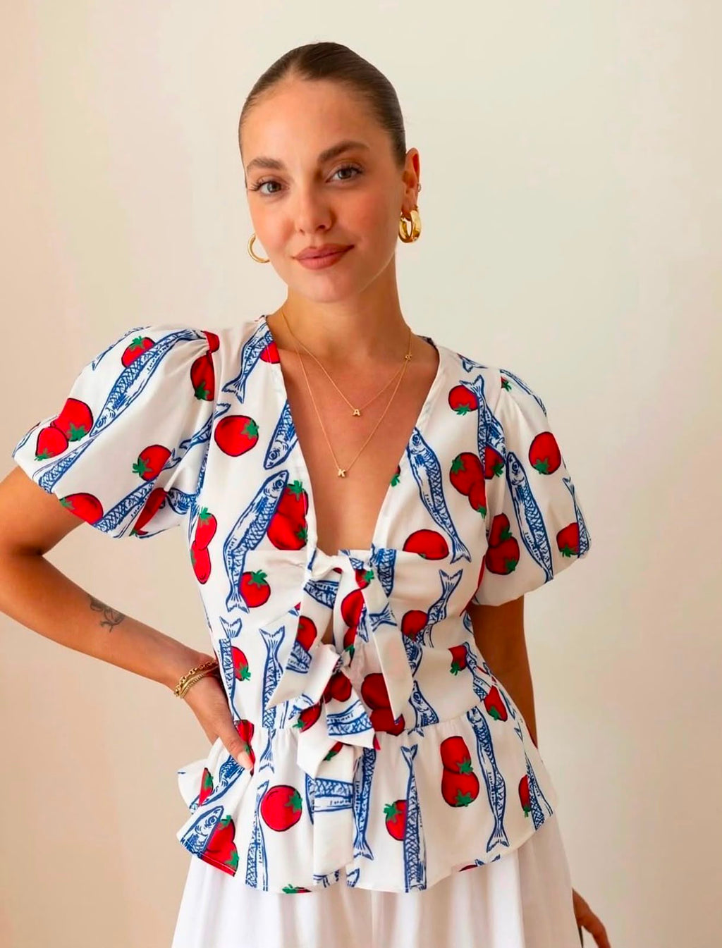 Pink tomato print sleeve blouse