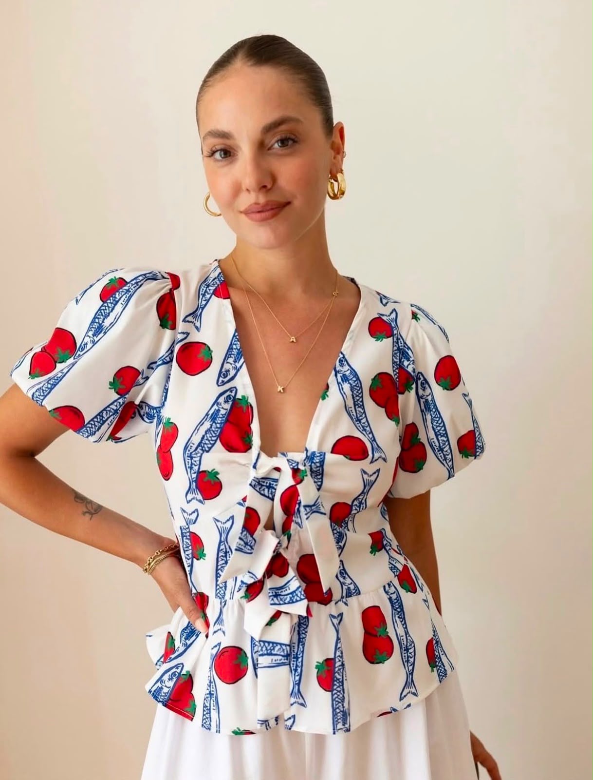 White tomato print sleeve blouse